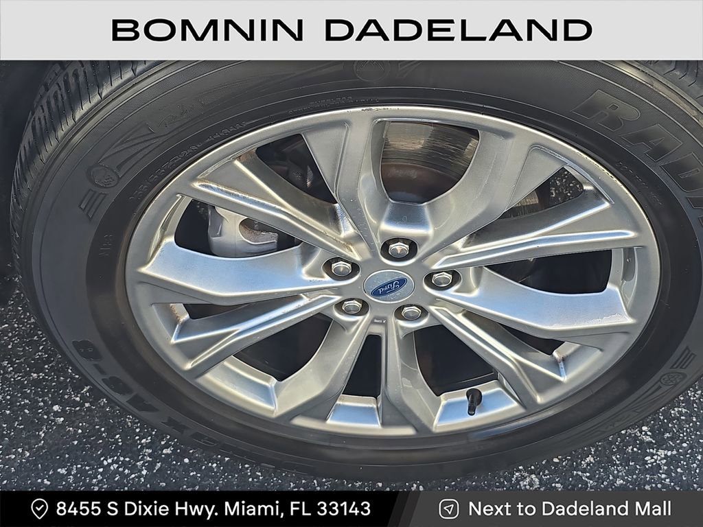 Used 2020 Ford Explorer XLT w/ Equipment Group 202A image 11