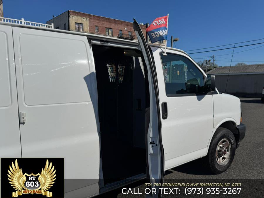 Used 2023 GMC Savana 2500 Extended image 13