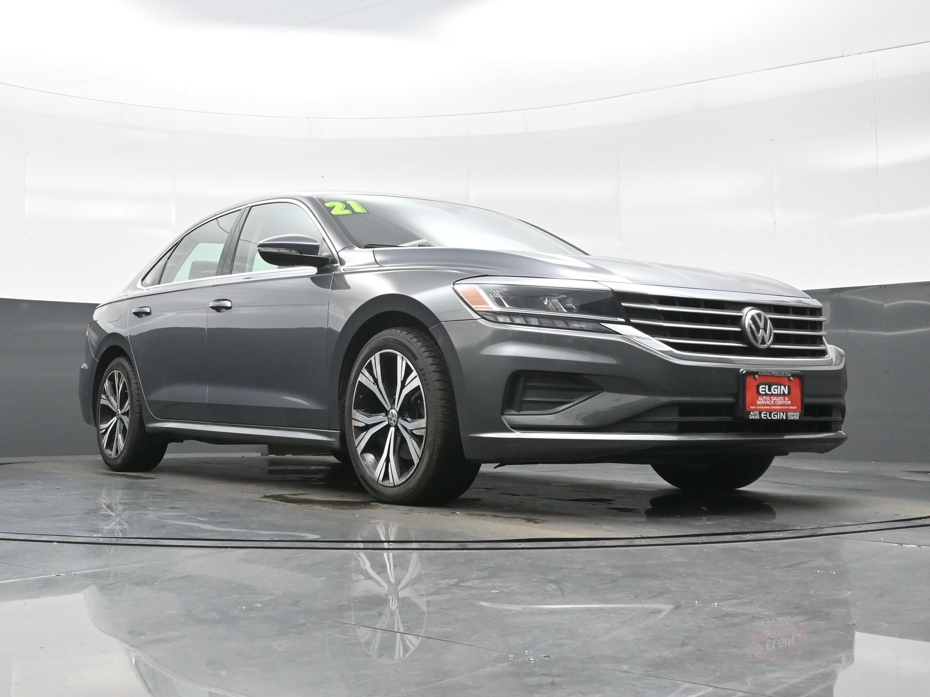 Used 2021 Volkswagen Passat 2.0T SE FWD image 30