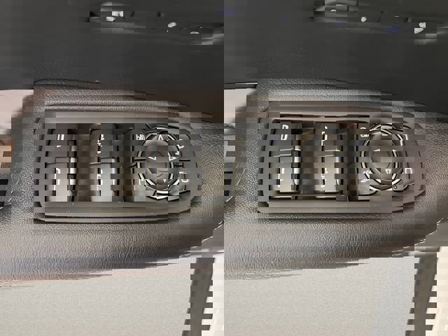 Certified 2023 Cadillac XT5 Premium Luxury w/ Technology Package image 17