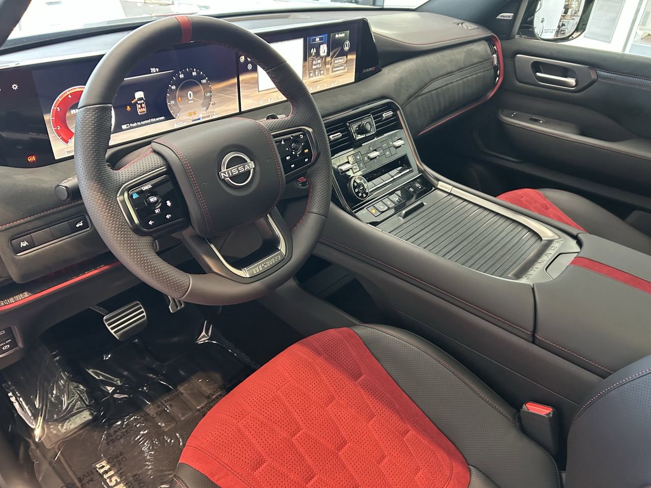 New 2026 Nissan Armada NISMO image 32