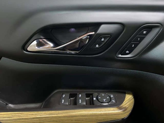 Used 2018 GMC Acadia Denali w/ Technology Package image 43