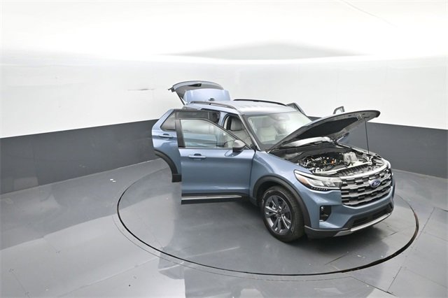 New 2025 Ford Explorer Active w/ Active Comfort Package image 34