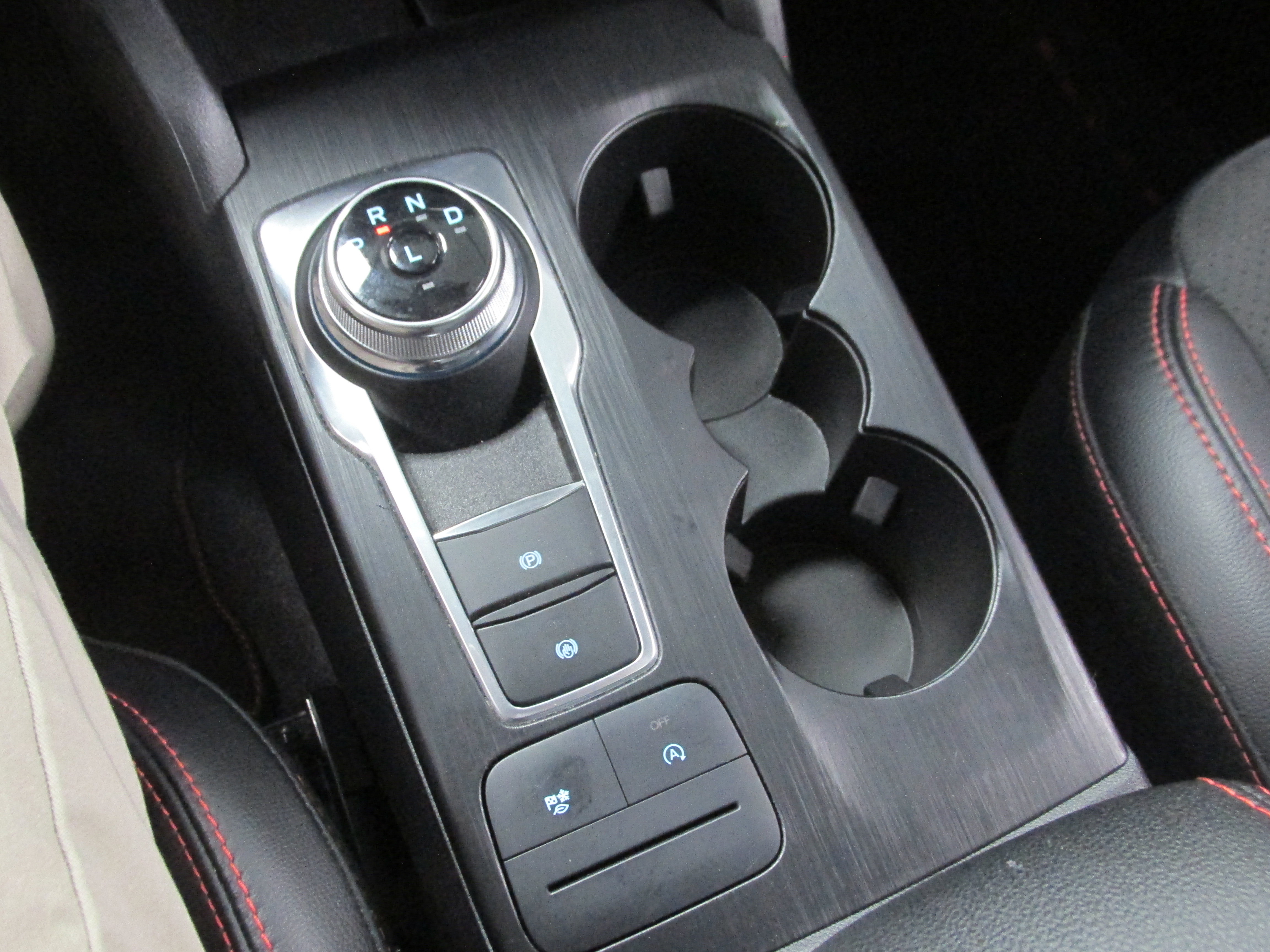 Used 2022 Ford Escape SEL w/ SEL Stealth AWD Package image 38