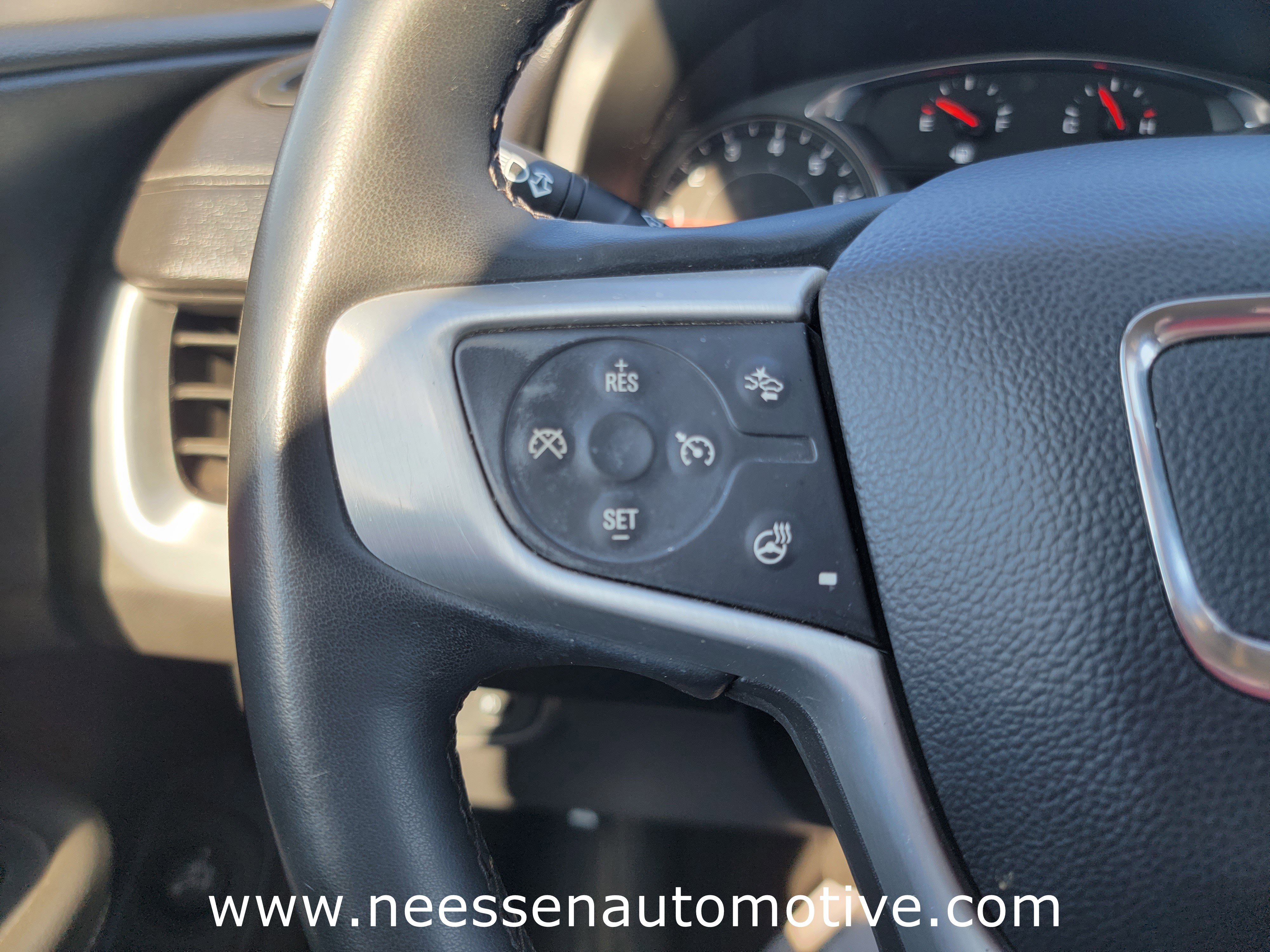 Used 2024 GMC Terrain SLT w/ Infotainment Package II image 19