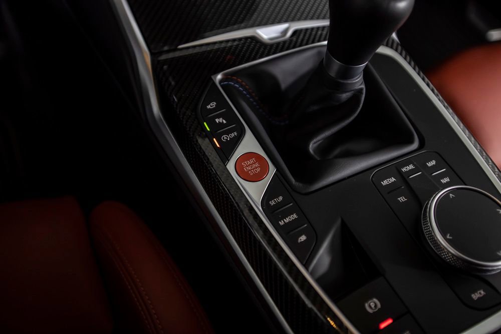 Used 2025 BMW M4 Coupe w/ Executive Package image 36