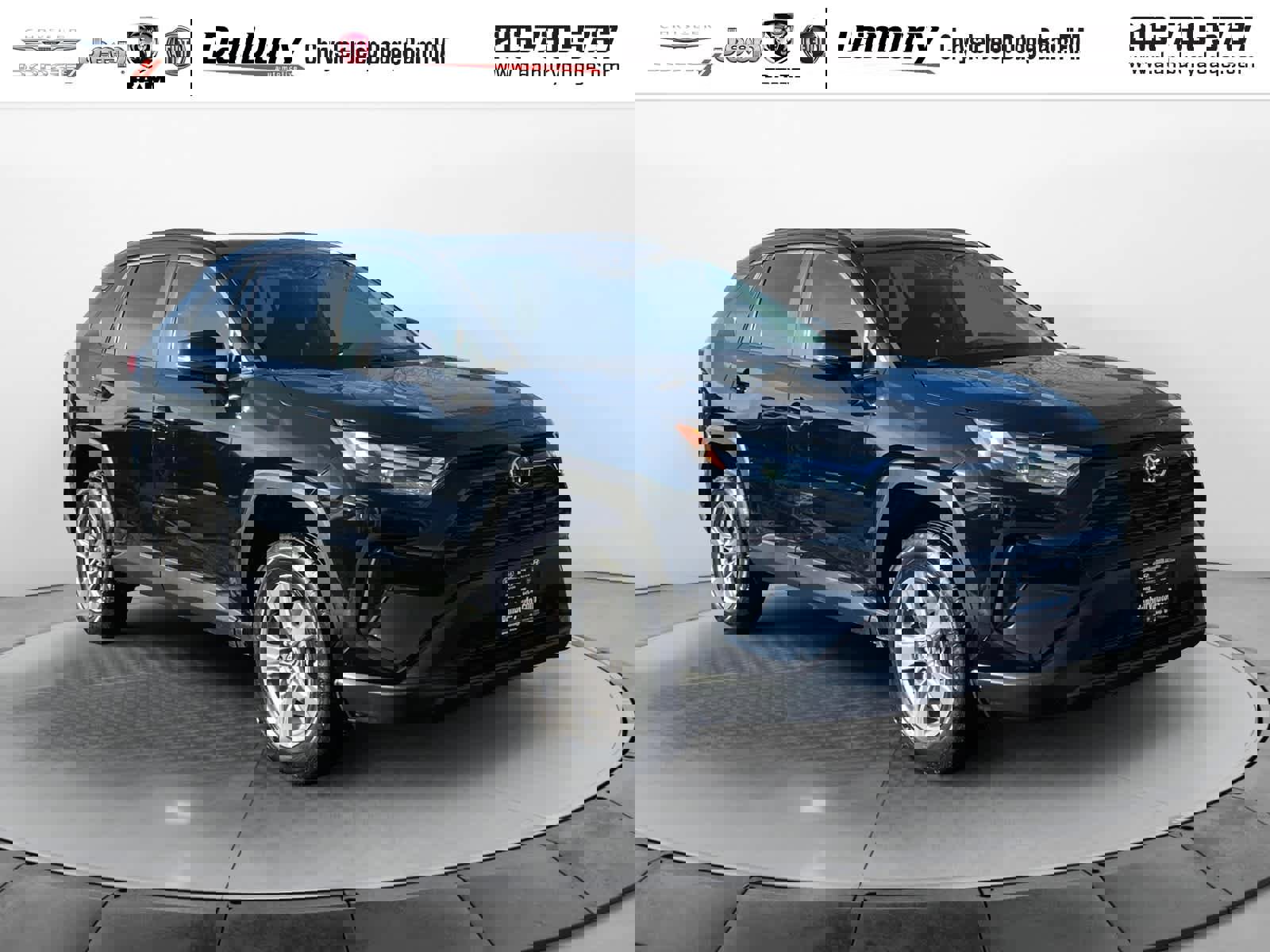 Used 2023 Toyota RAV4 XLE image 1