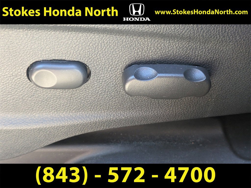 Used 2017 Chevrolet Trax LT w/ LT Convenience Package image 20