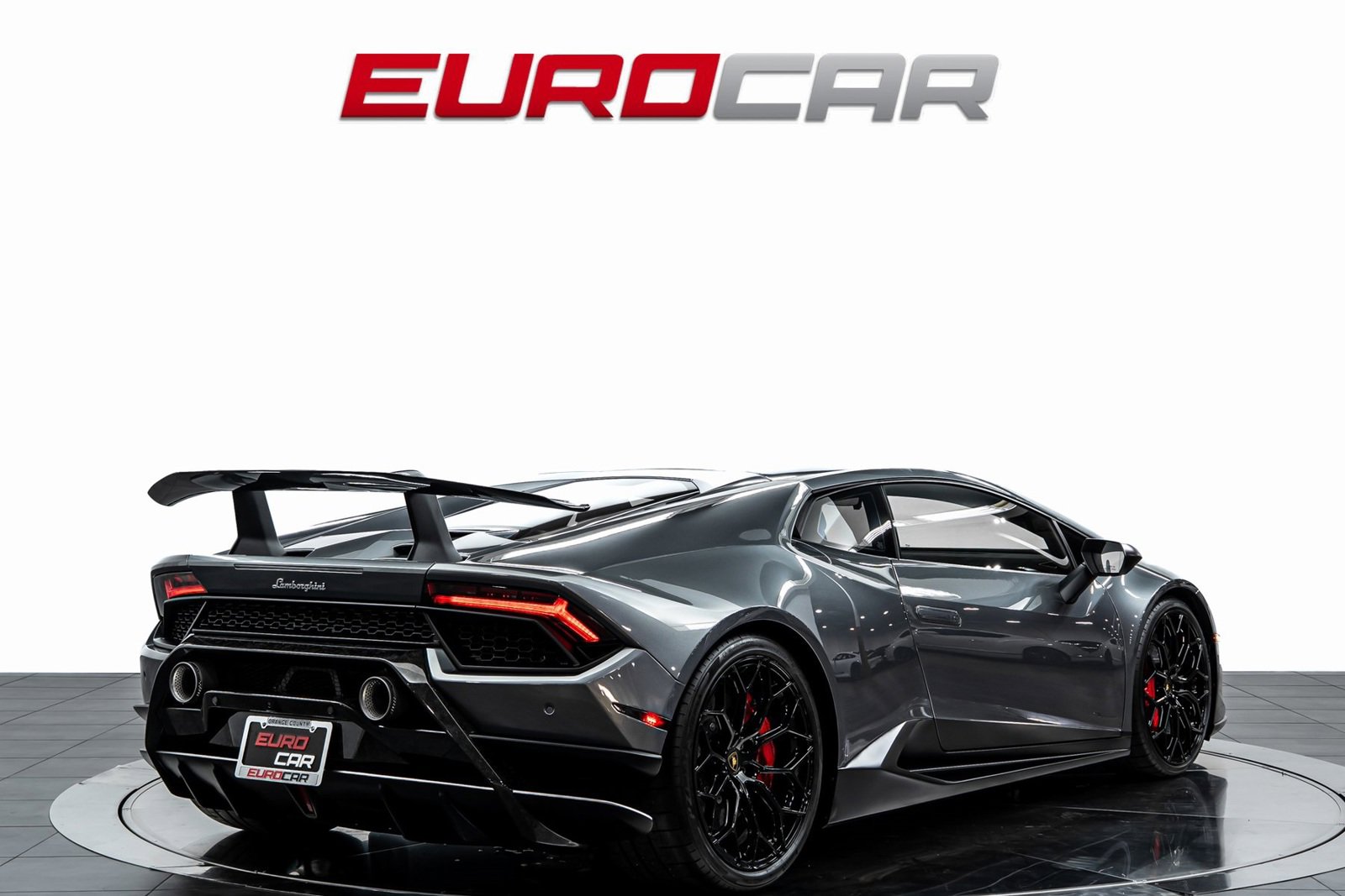 Used 2018 Lamborghini Huracan Performante image 5