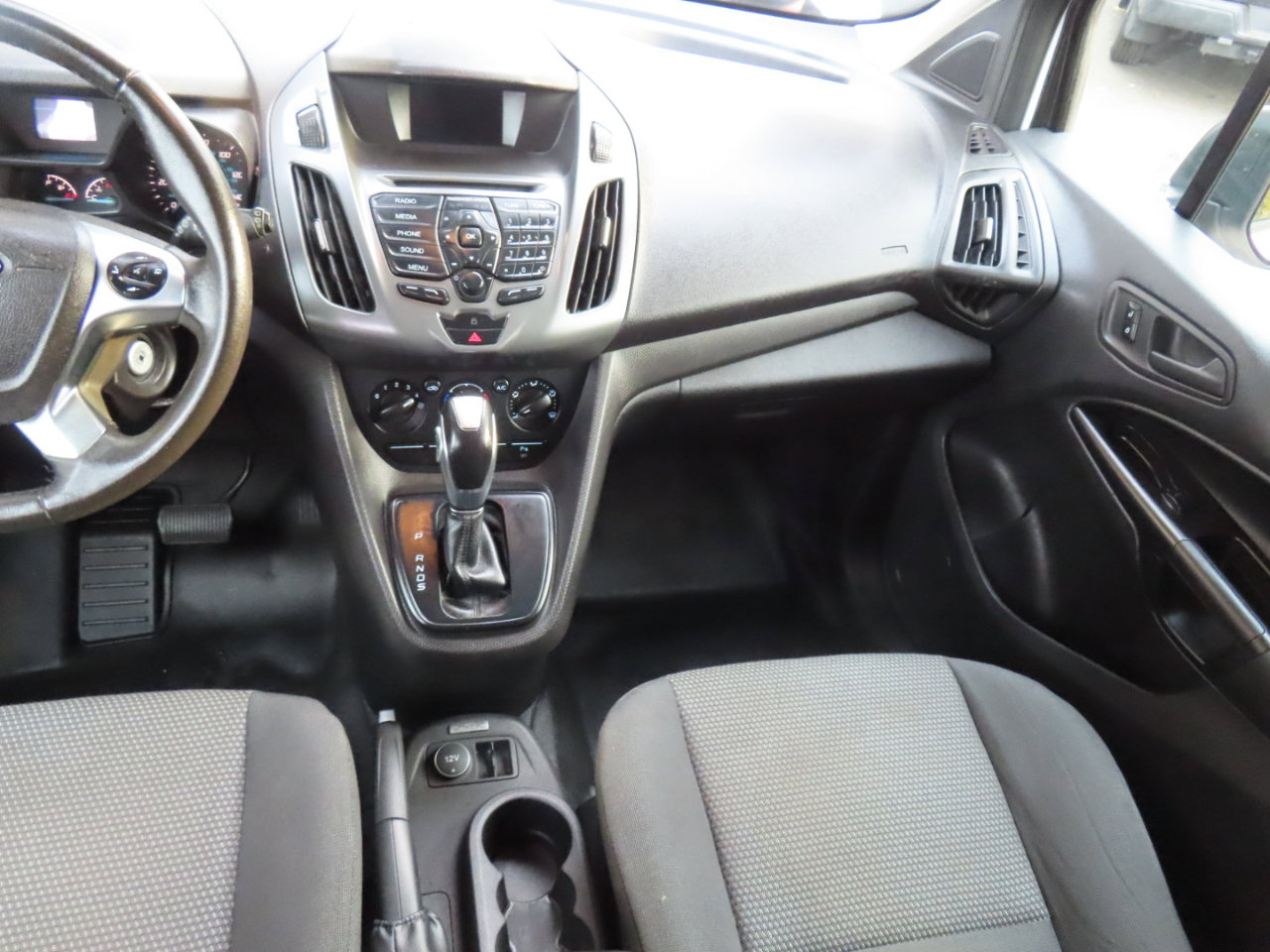 Used 2017 Ford Transit Connect XL image 14