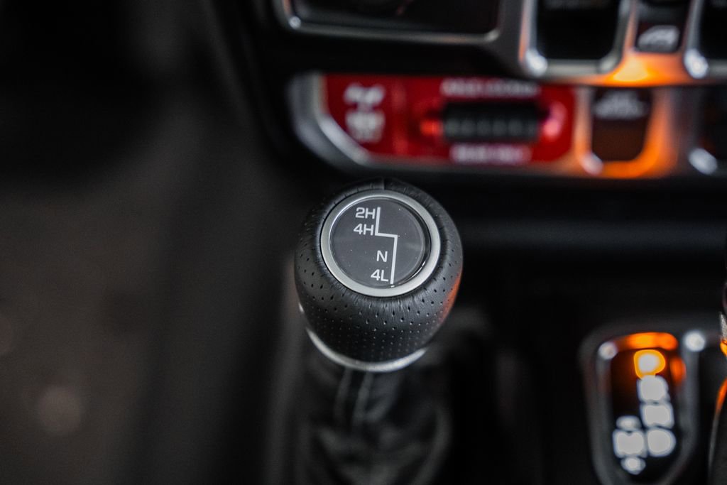 New 2026 Jeep Gladiator Mojave image 24