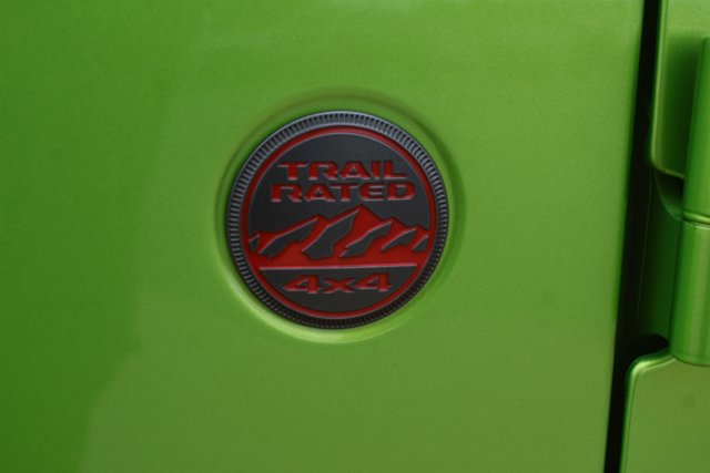 Used 2025 Jeep Gladiator Rubicon w/ Convenience Group image 11