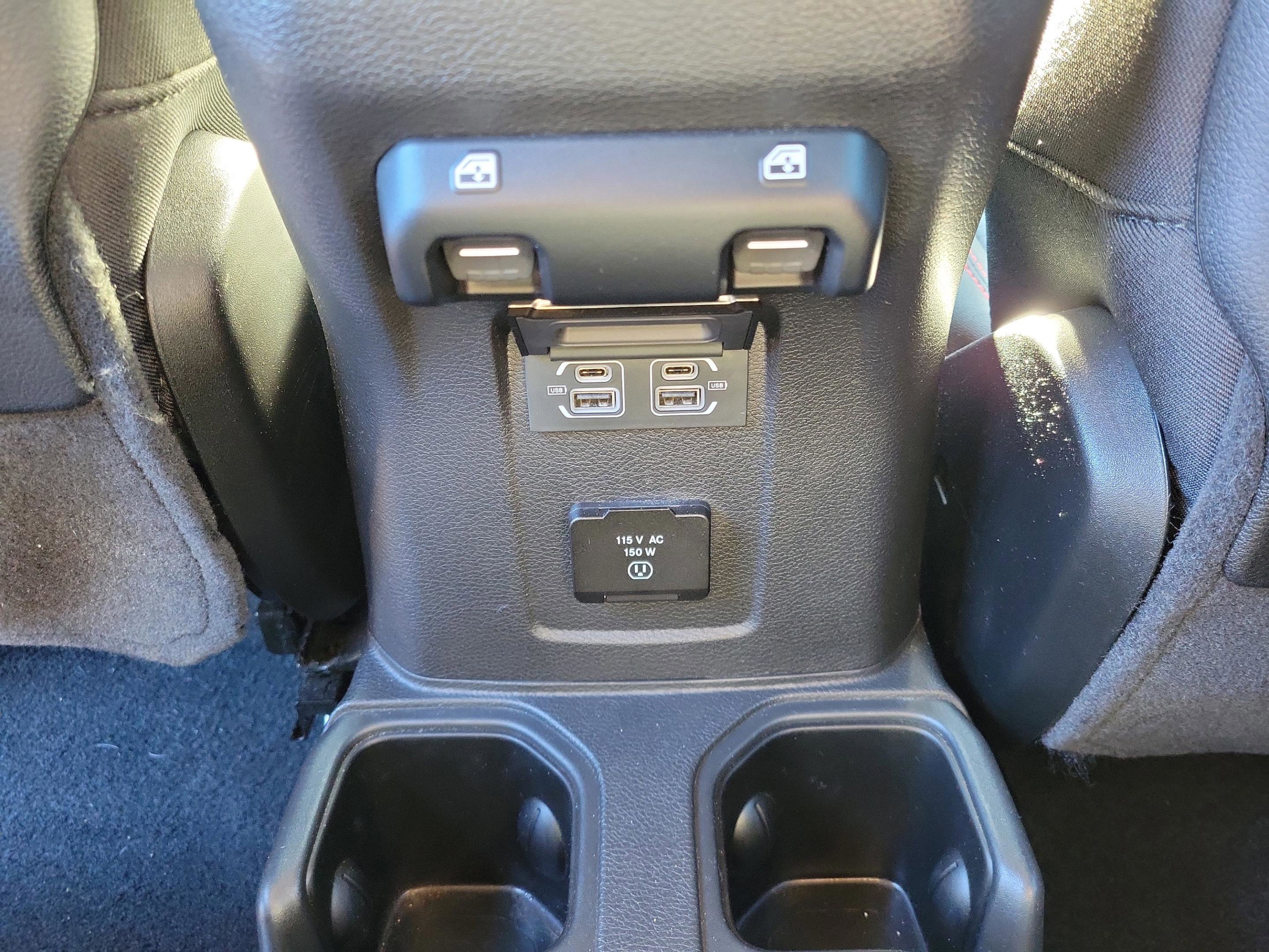 Used 2021 Jeep Wrangler Unlimited Rubicon w/ Xtreme Recon 35" Tire Package image 8