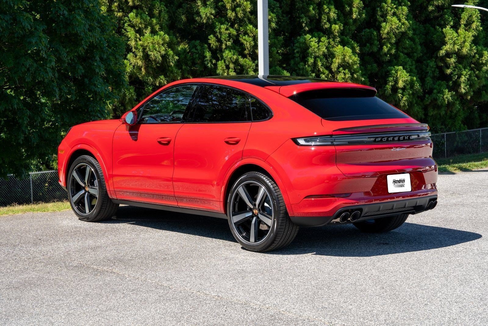 New 2026 Porsche Cayenne Coupe AWD/4WD image 4