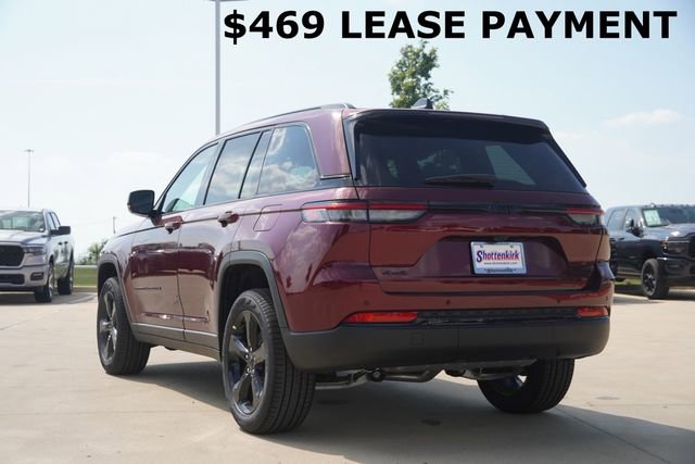 New 2025 Jeep Grand Cherokee Limited w/ Black Appearance Package image 6