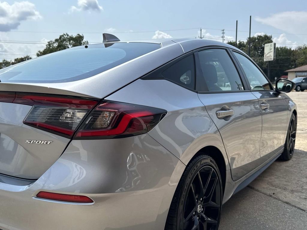 Used 2024 Honda Civic Sport image 13