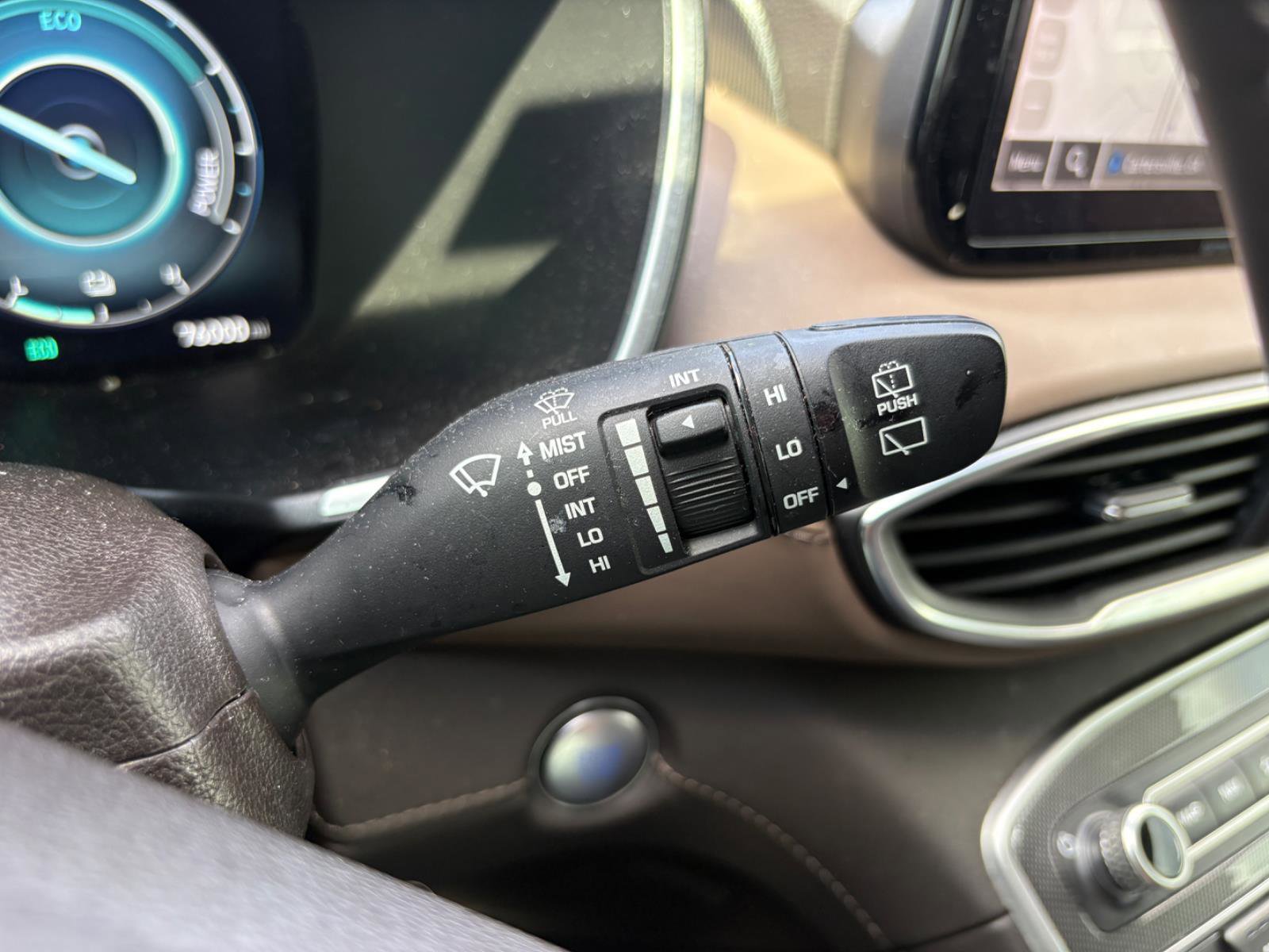 Used 2022 Hyundai Santa Fe SEL Premium w/ Cargo Package image 43