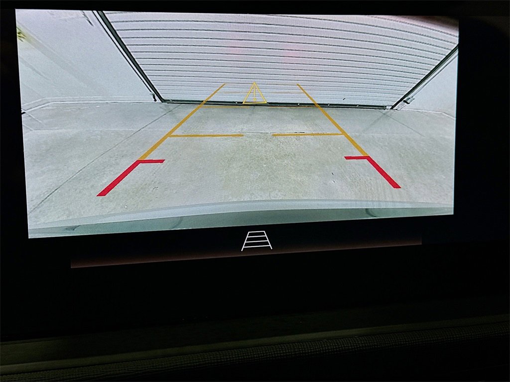 Used 2025 Buick Envista Sport Touring w/ Convenience II Package image 11