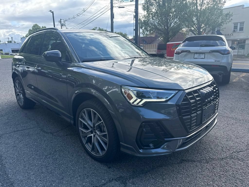 Used 2025 Audi Q3 2.0T Premium Plus AWD/4WD image 3
