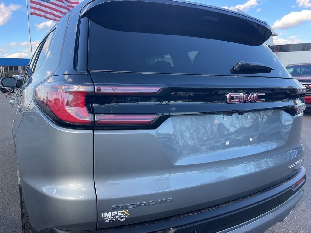 New 2026 GMC Acadia Elevation image 30