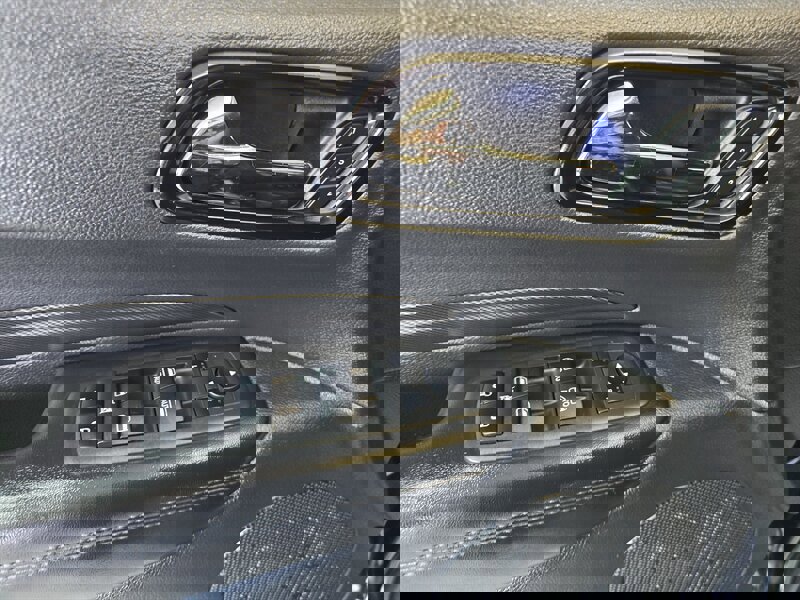 Used 2022 Dodge Durango GT image 31