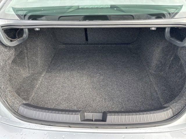 Used 2024 Volkswagen Jetta SE image 11