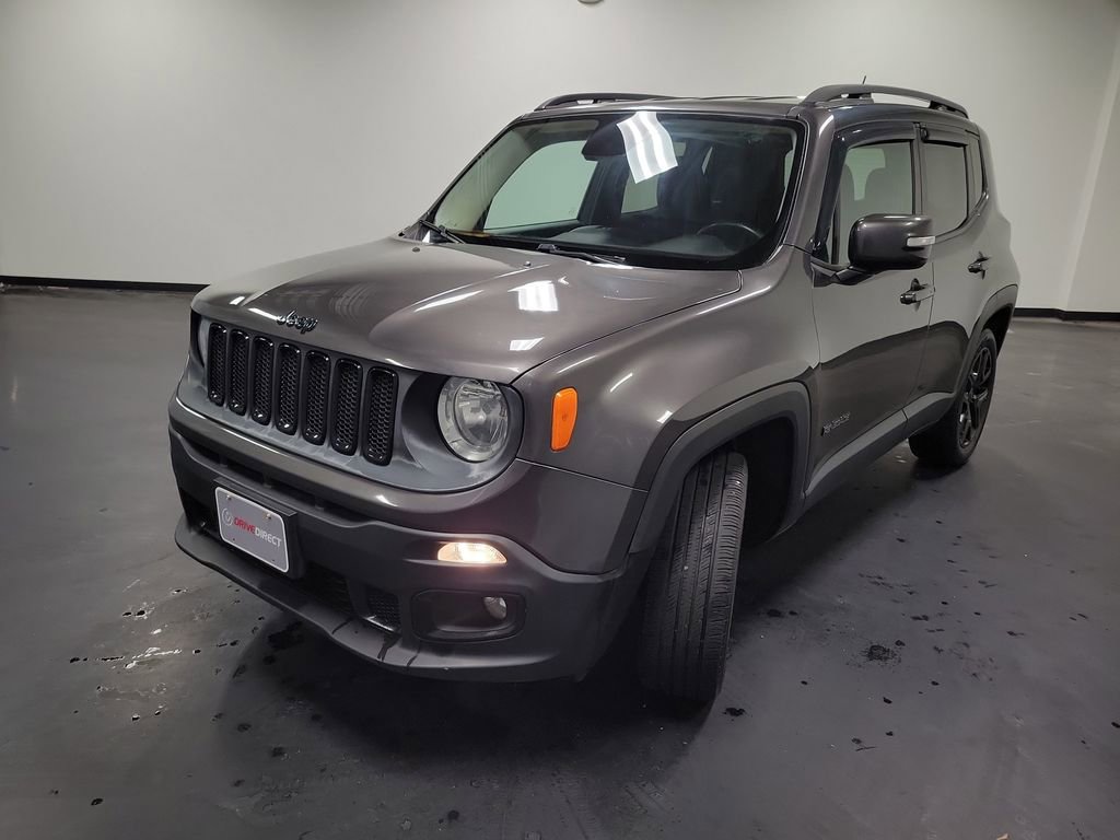 Used 2016 Jeep Renegade Latitude image 5