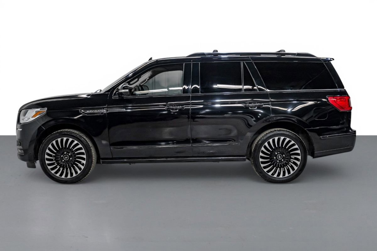 Used 2020 Lincoln Navigator Black Label w/ Cargo Convenience Package AWD/4WD image 9
