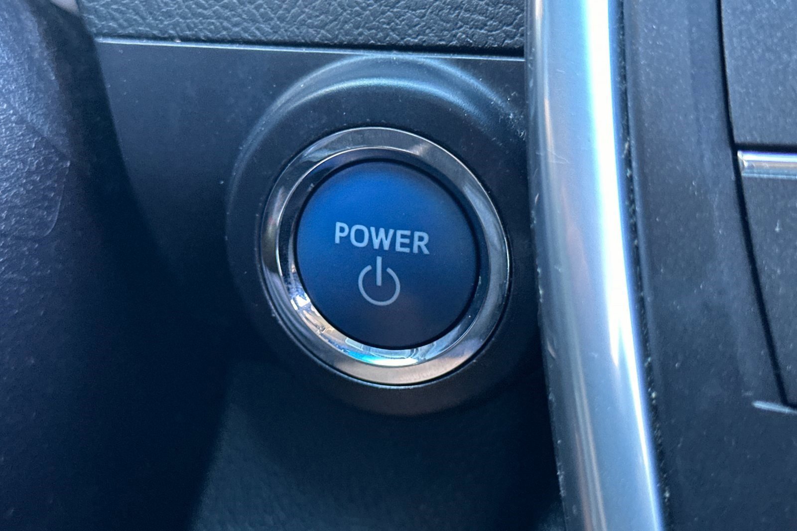 Used 2016 Toyota Camry SE image 32