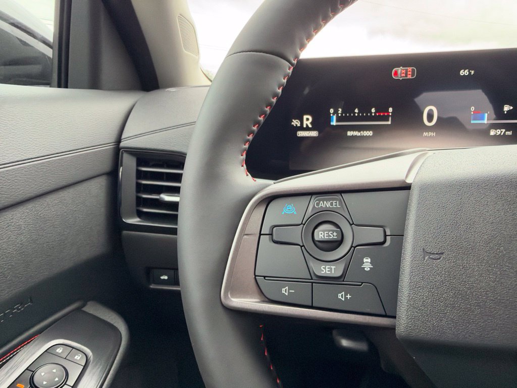 New 2027 Nissan Sentra SR w/ SR Premium Package FWD image 16