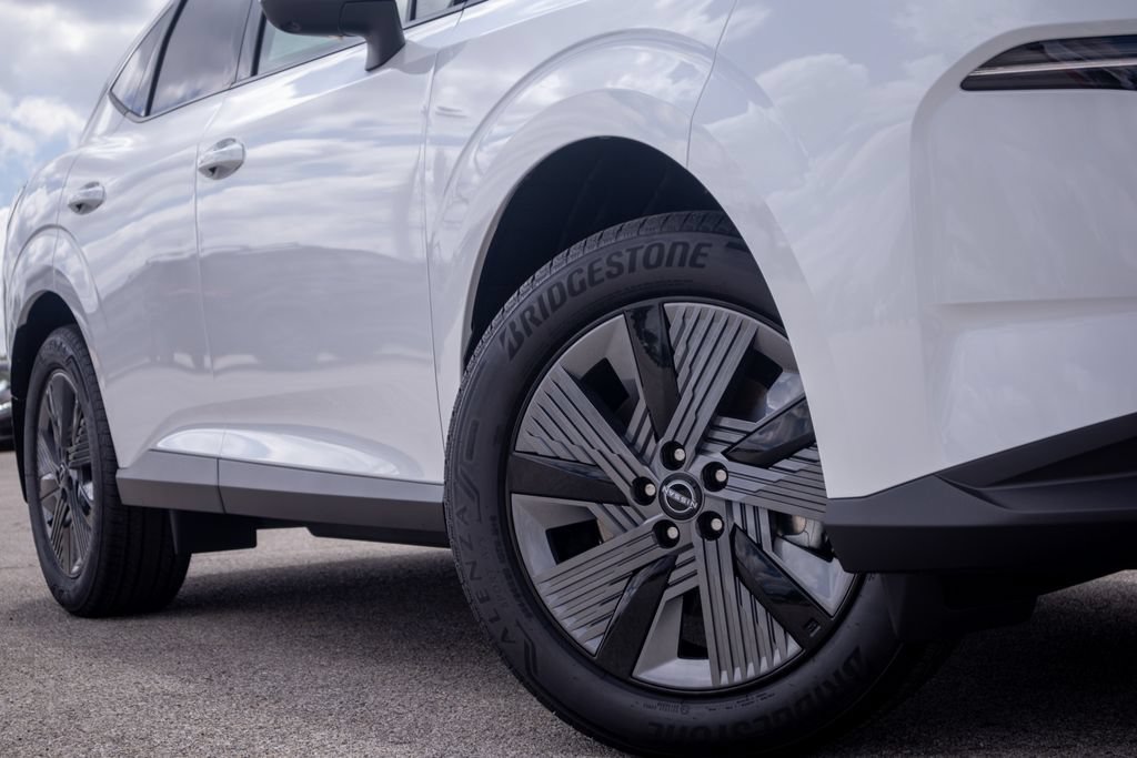 New 2025 Nissan Murano SL w/ Cargo Package AWD/4WD image 2