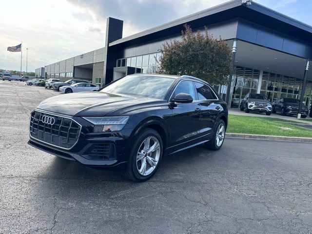 Used 2023 Audi Q8 Prestige image 4