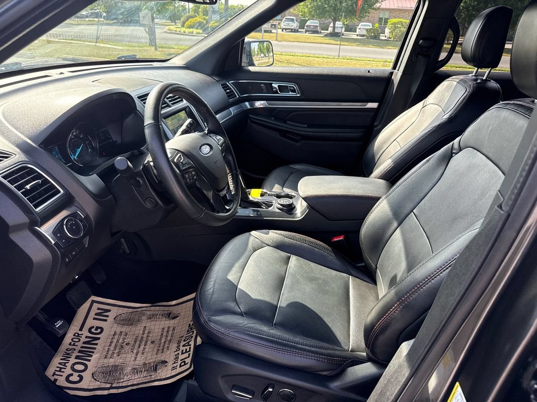 Used 2018 Ford Explorer Sport w/ Equipment Group 401A AWD/4WD image 10