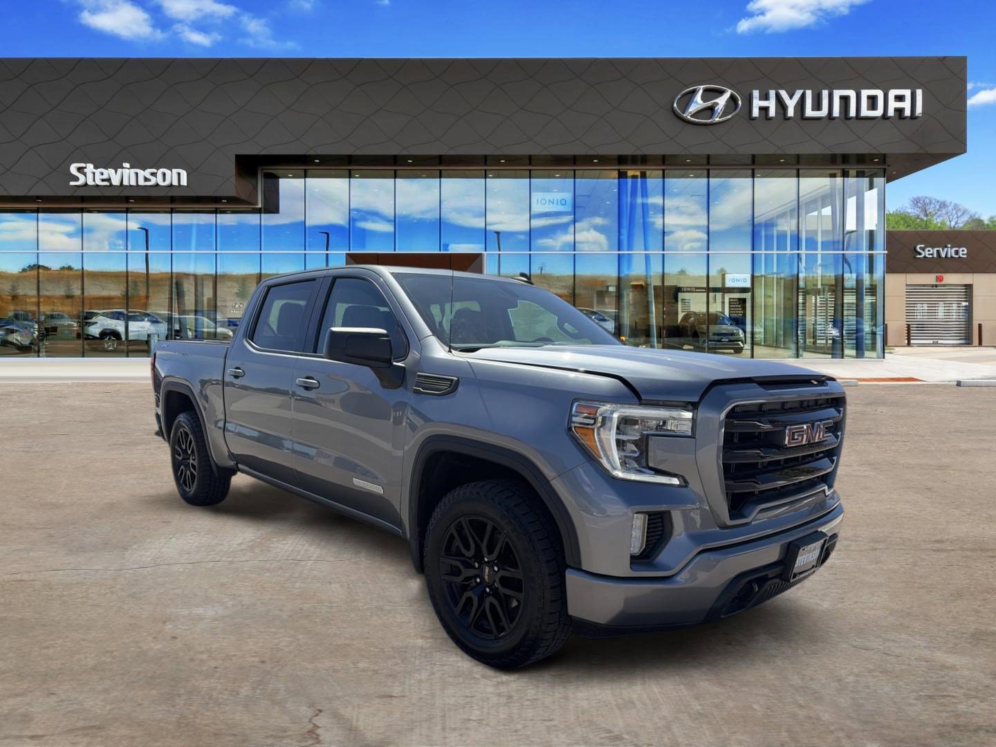 Used 2021 GMC Sierra 1500 Elevation AWD/4WD image 3