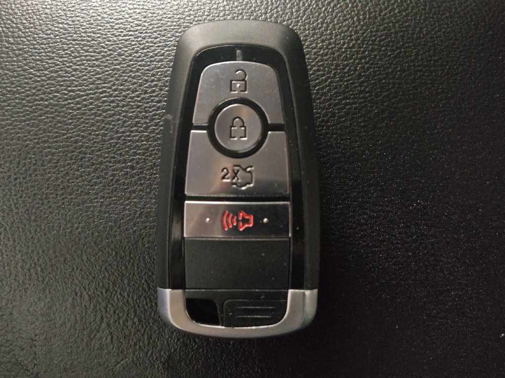 Used 2019 Ford Fusion SE FWD image 32
