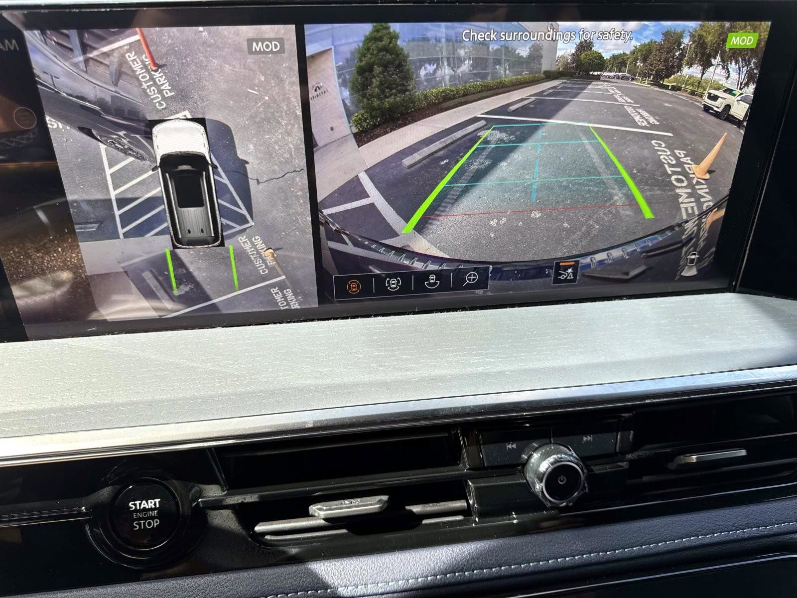 New 2026 INFINITI QX80 4WD w/ Sport Exterior Package image 30