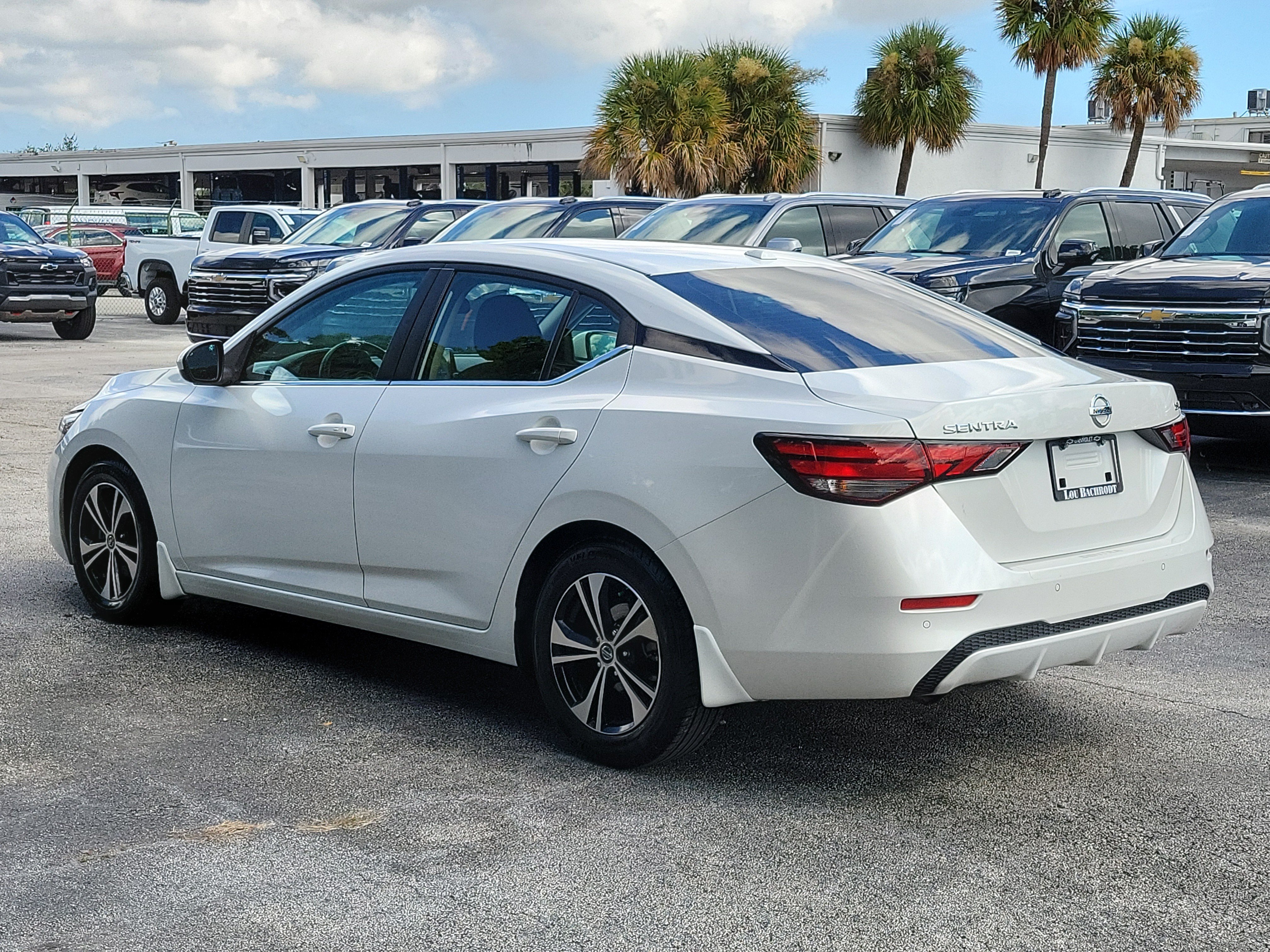 Used 2023 Nissan Sentra SV w/ All-Weather Package FWD image 5