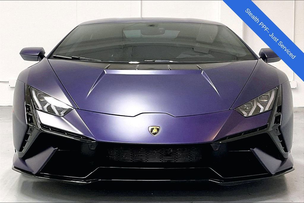 Used 2024 Lamborghini Huracan Tecnica image 2