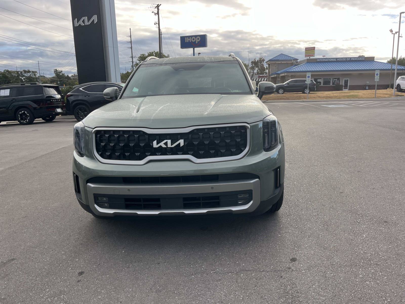Used 2023 Kia Telluride SX X-Pro AWD/4WD image 8