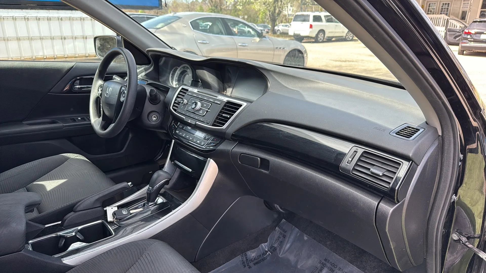 Used 2017 Honda Accord LX image 21