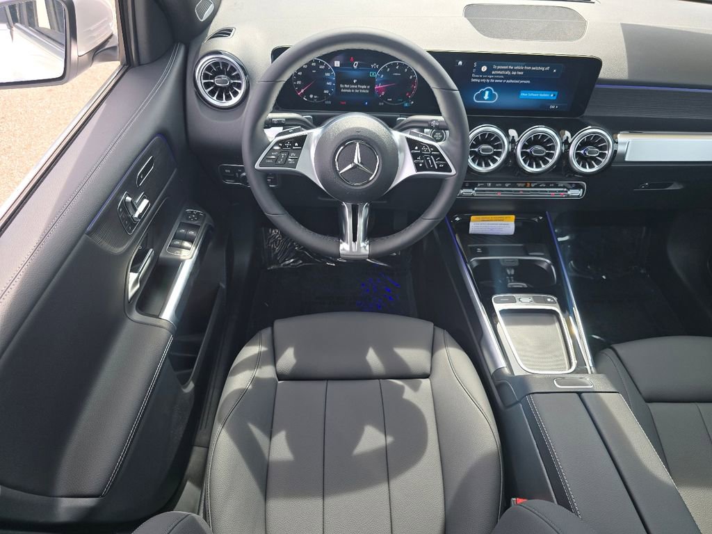 New 2026 Mercedes-Benz GLB 250 4MATIC image 25