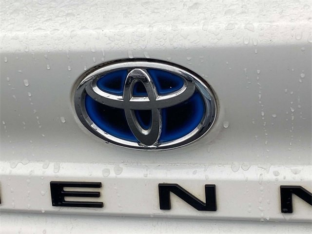 Used 2021 Toyota Sienna XSE image 12