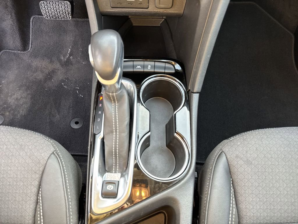 Certified 2022 Buick Encore GX Select w/ Sport Touring Package image 15