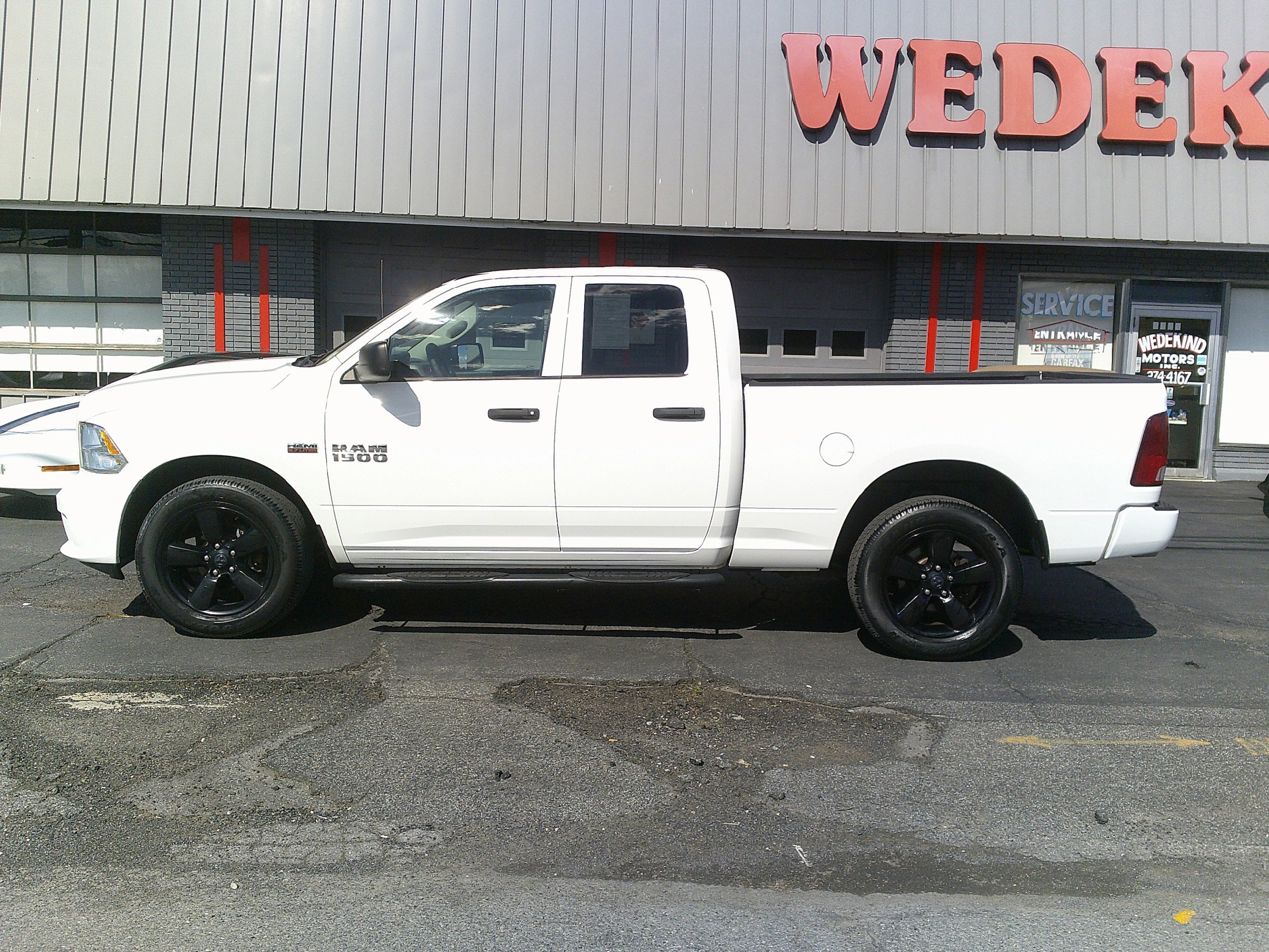 Used 2016 RAM 1500 Express AWD/4WD image 2