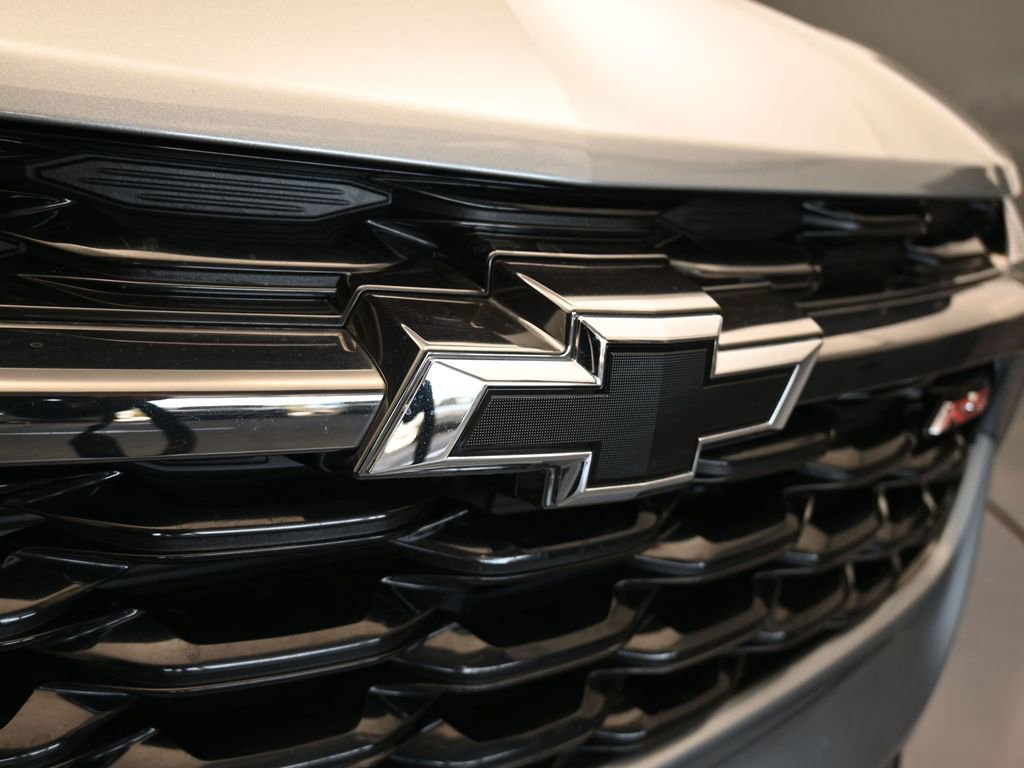 Used 2024 Chevrolet Trax RS w/ Sunroof Package image 48