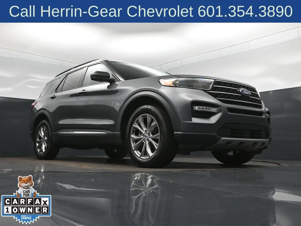 Used 2023 Ford Explorer XLT w/ Equipment Group 202A AWD/4WD image 44