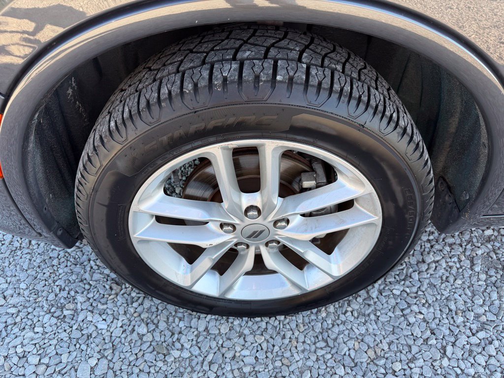 Used 2024 Dodge Durango GT AWD/4WD image 35