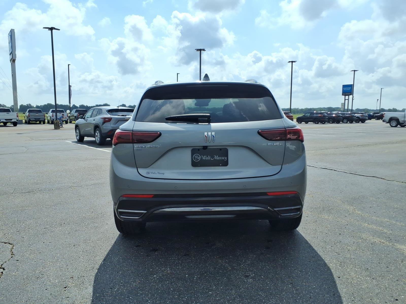 Used 2024 Buick Envision Sport Touring AWD/4WD image 4