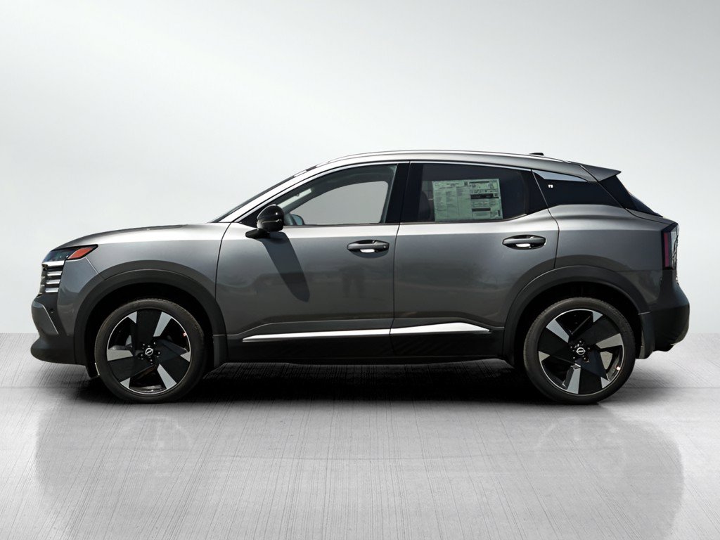 New 2026 Nissan Kicks SR w/ SR Premium Package AWD/4WD image 4