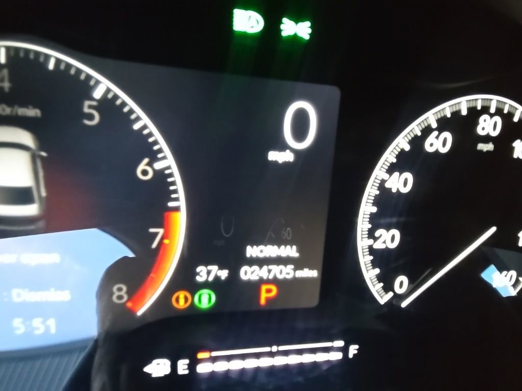 Used 2025 Honda Civic Sport image 14